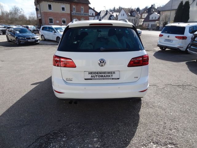 Fahrzeugabbildung Volkswagen Golf Sportsvan/Highline/1.Hand/DSG/Navi/Xenon/