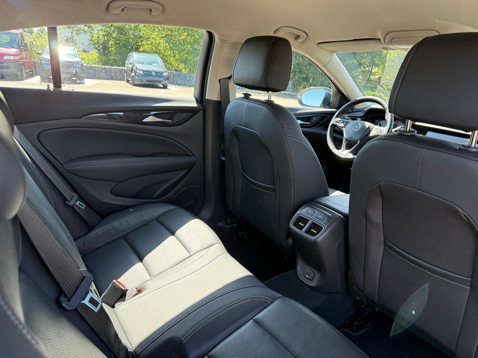 Opel Insignia 2.0 Turbo 125kW Autom.  1.Hand  Folie