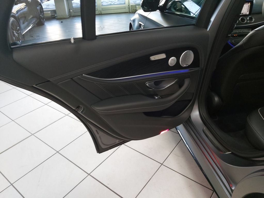Mercedes-Benz E 63 AMG S 4M T NIGHT 154 T NP AIRM NETTO 52.600