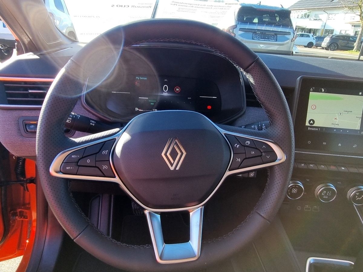 Fahrzeugabbildung Renault Clio Techno TCe 90