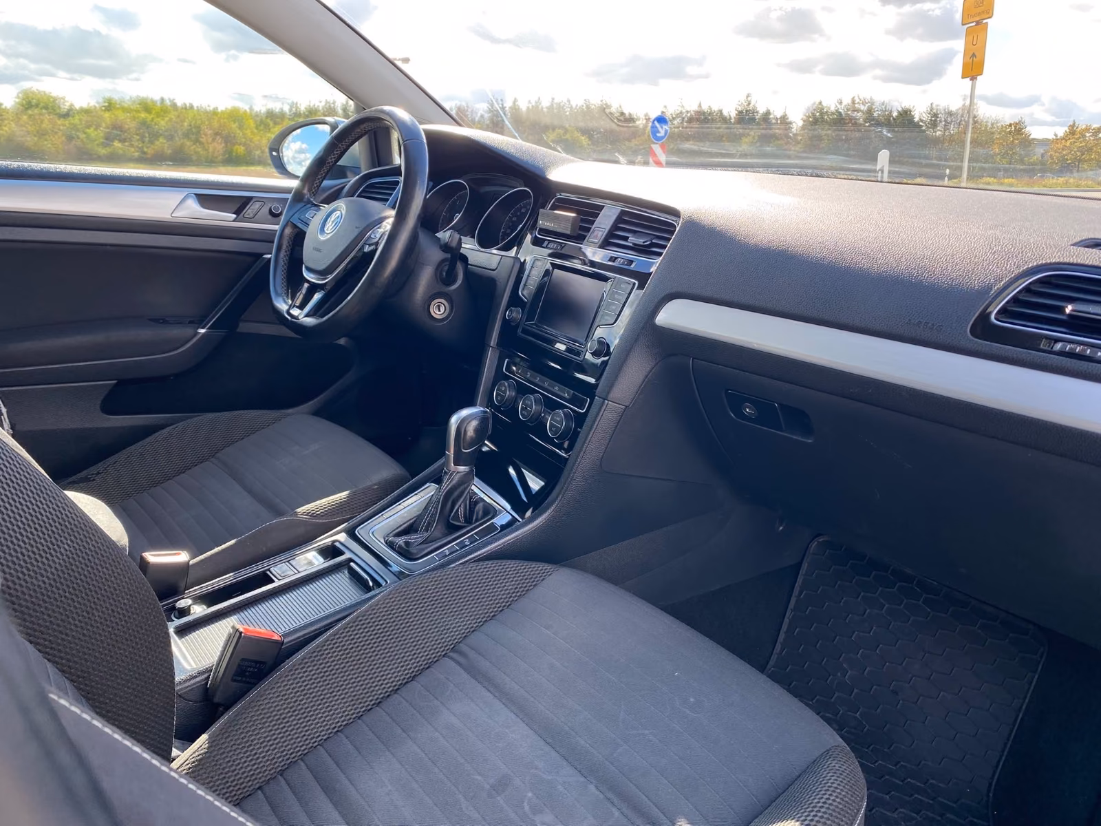 Volkswagen Golf 2015 — photo 15