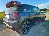 MINI John Cooper Works Coupé GP Limitiert Nr. 2862 - MINI John Cooper Works Coupé mit Benzin-Antrieb: Automatik