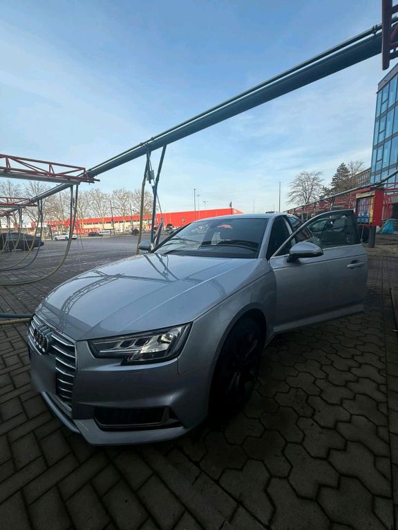Image of Audi A4