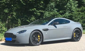 2016 Aston Martin V12 VANTAGE 照片 3