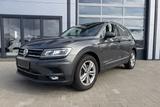 Volkswagen Tiguan Highline 2.0 TDI DSG/AHK/LED/ACC - Volkswagen Tiguan mit Diesel-Antrieb: mit Klimaanlage