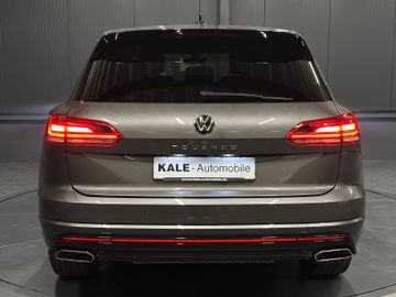 Volkswagen Touareg - 4