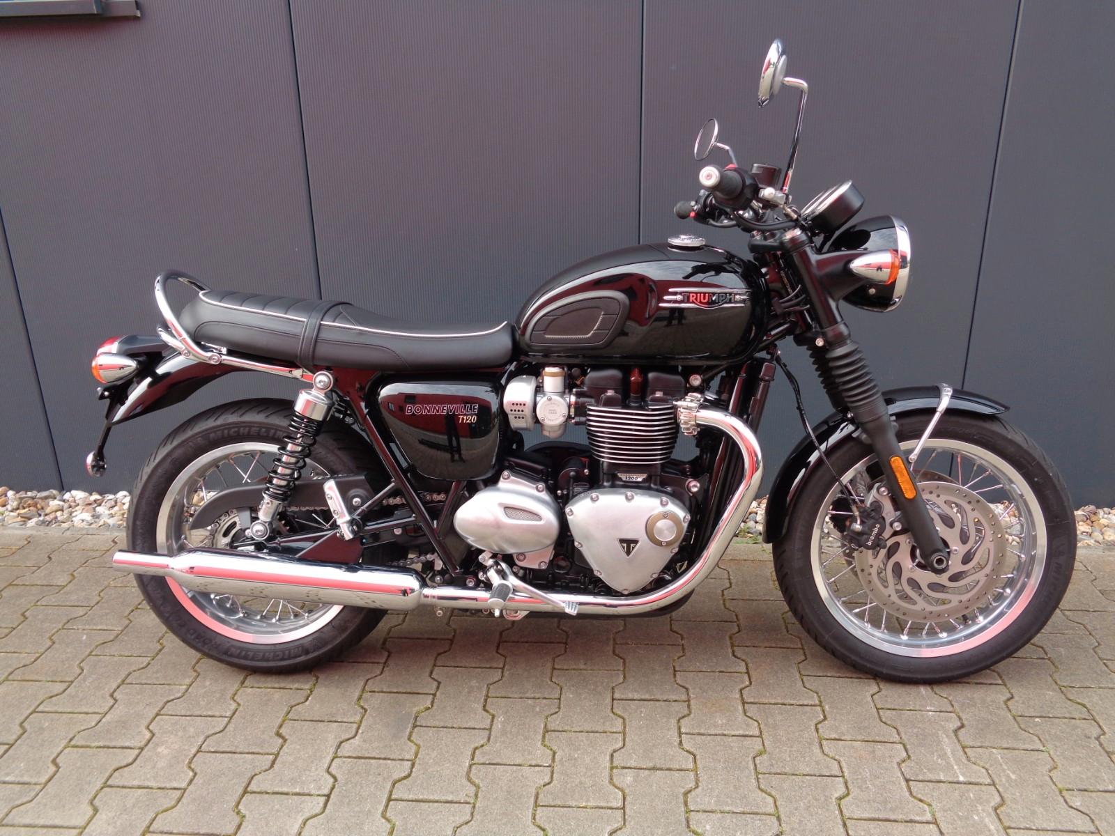 Triumph Bonneville T 120
