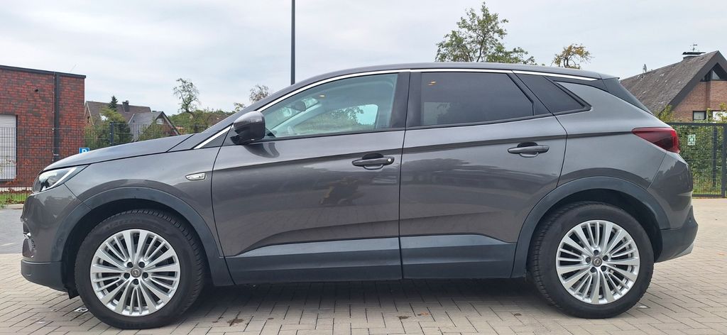 Image of Opel Grandland (X)