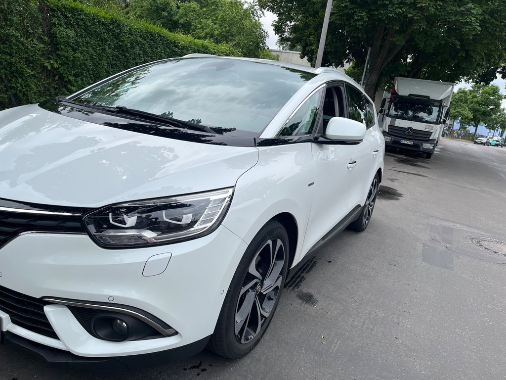 Image of Renault Grand Scenic