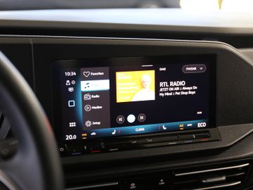 Volkswagen Caddy Maxi eHYBRID DSG LED ACC 7SITZ 5J GARANTIE
