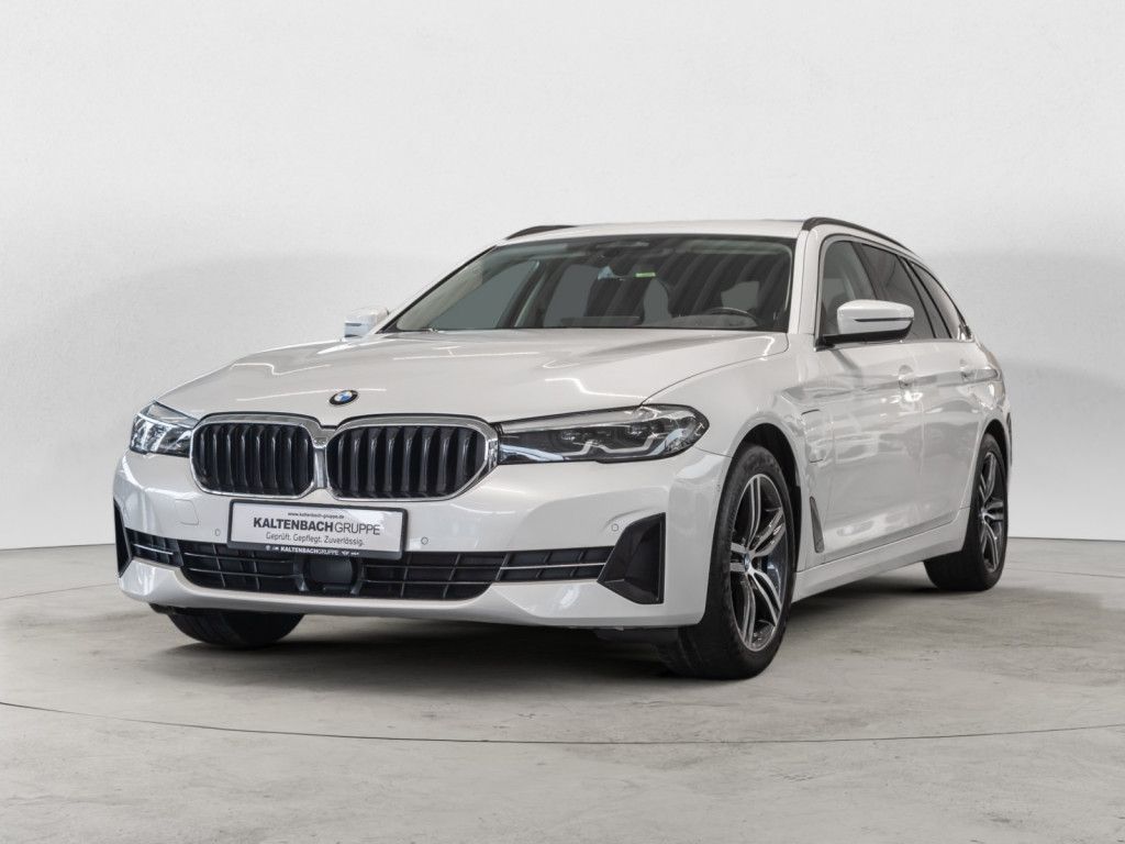 BMW 530e Touring AHK LED ACC NAVI KAMERA SHZ PDC foto 2