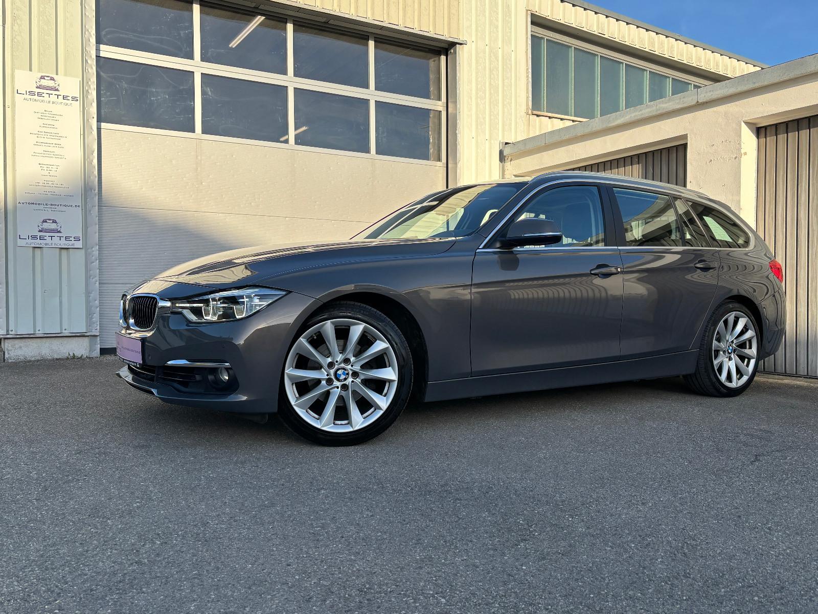 BMW 320i Touring *AHK*SH*PDC*KlimaA*LED*Komfort*Pano