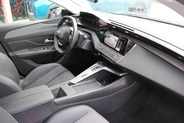 Peugeot 408 - 9