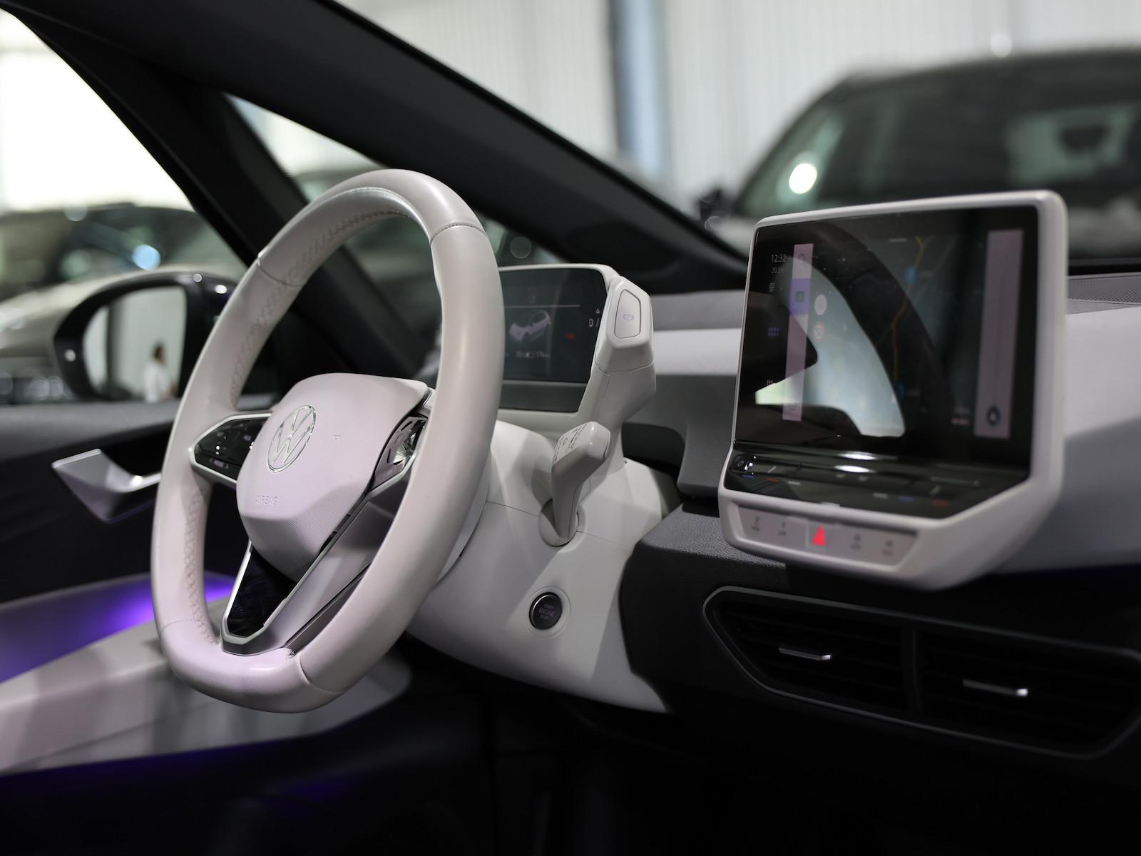 Volkswagen ID.3 PRO S 150 kW STYLE 95% WÄRMEPUMPE,LED,LEDER, миниатюра 24