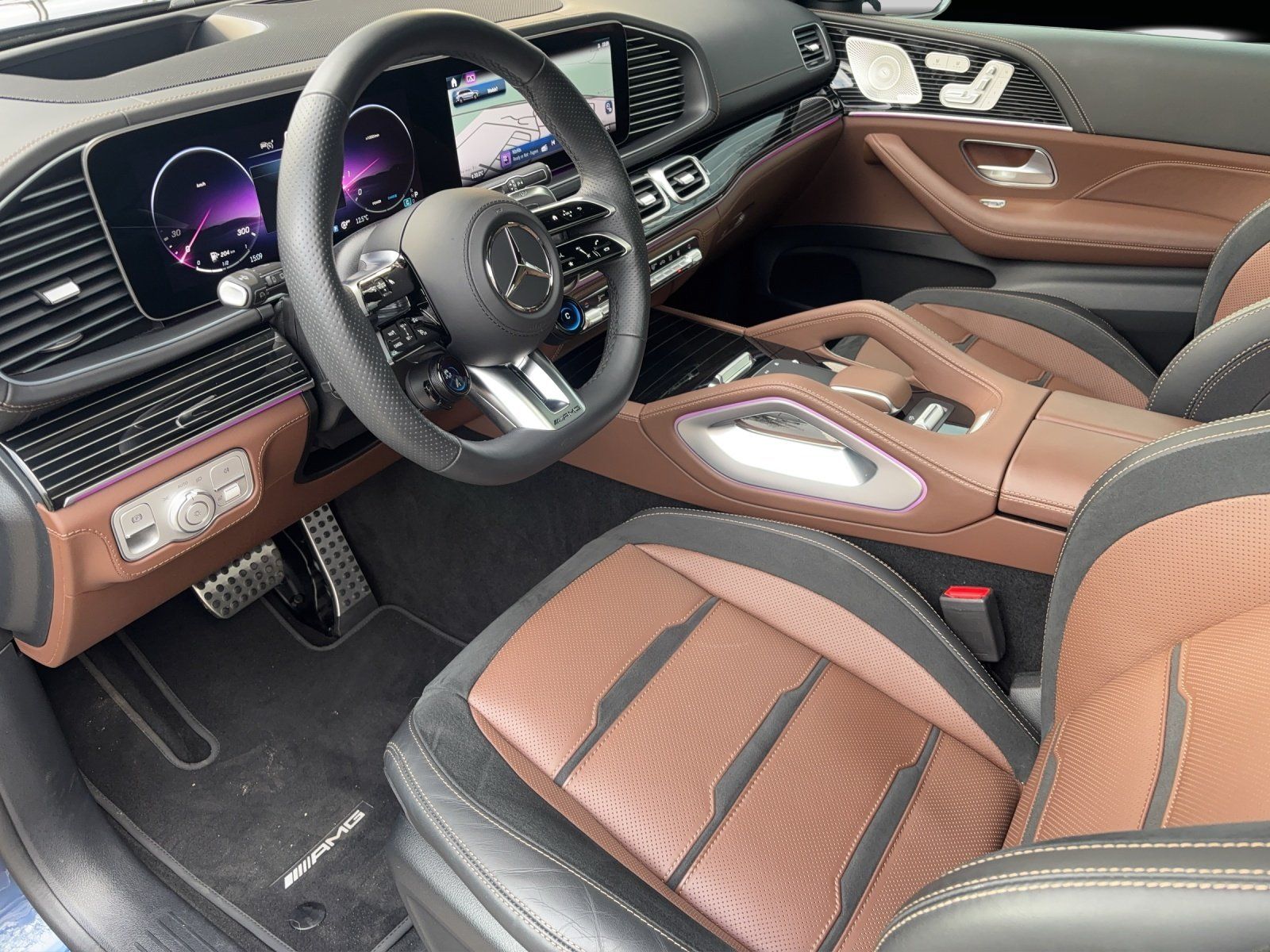 Fahrzeugabbildung Mercedes-Benz GLS63 AMG Ultimate AHK Standhz 7-Sitz FondTV 23"