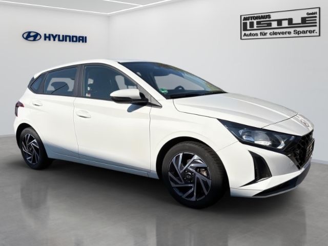 Fahrzeugabbildung Hyundai i20 FL (MY25) 1.0 T-GDI (100 PS) Trend Navi Digi