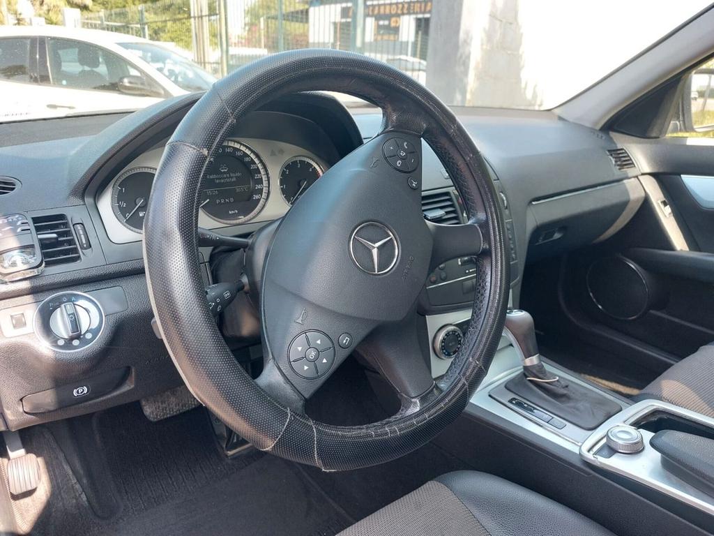 Mercedes-Benz C 220