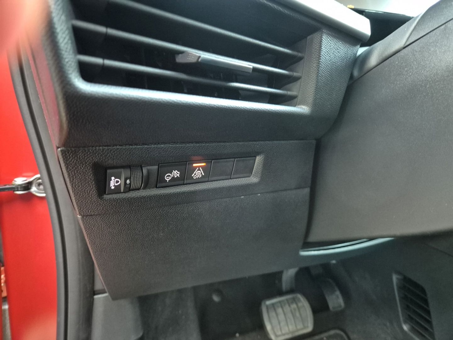 Fahrzeugabbildung Opel Frontera 81kW Mild-Hybrid EU6e Edition 1.2 74 kW