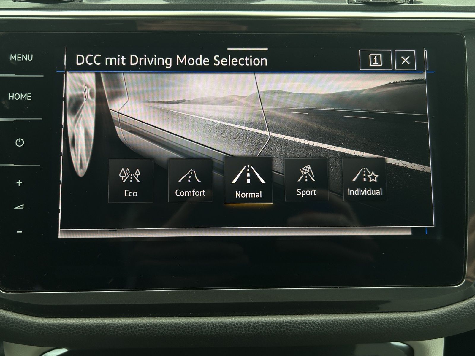 Fahrzeugabbildung Volkswagen Tiguan Allspace Elegance 4M TDI DSG IQ.Light ACC