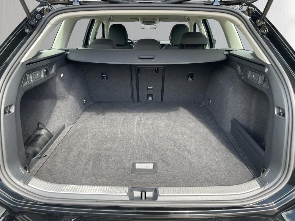 Volkswagen Passat 1.5 eTSI ACC LED SHZ LHZ PDCv+h digCP Nav, миниатюра 12