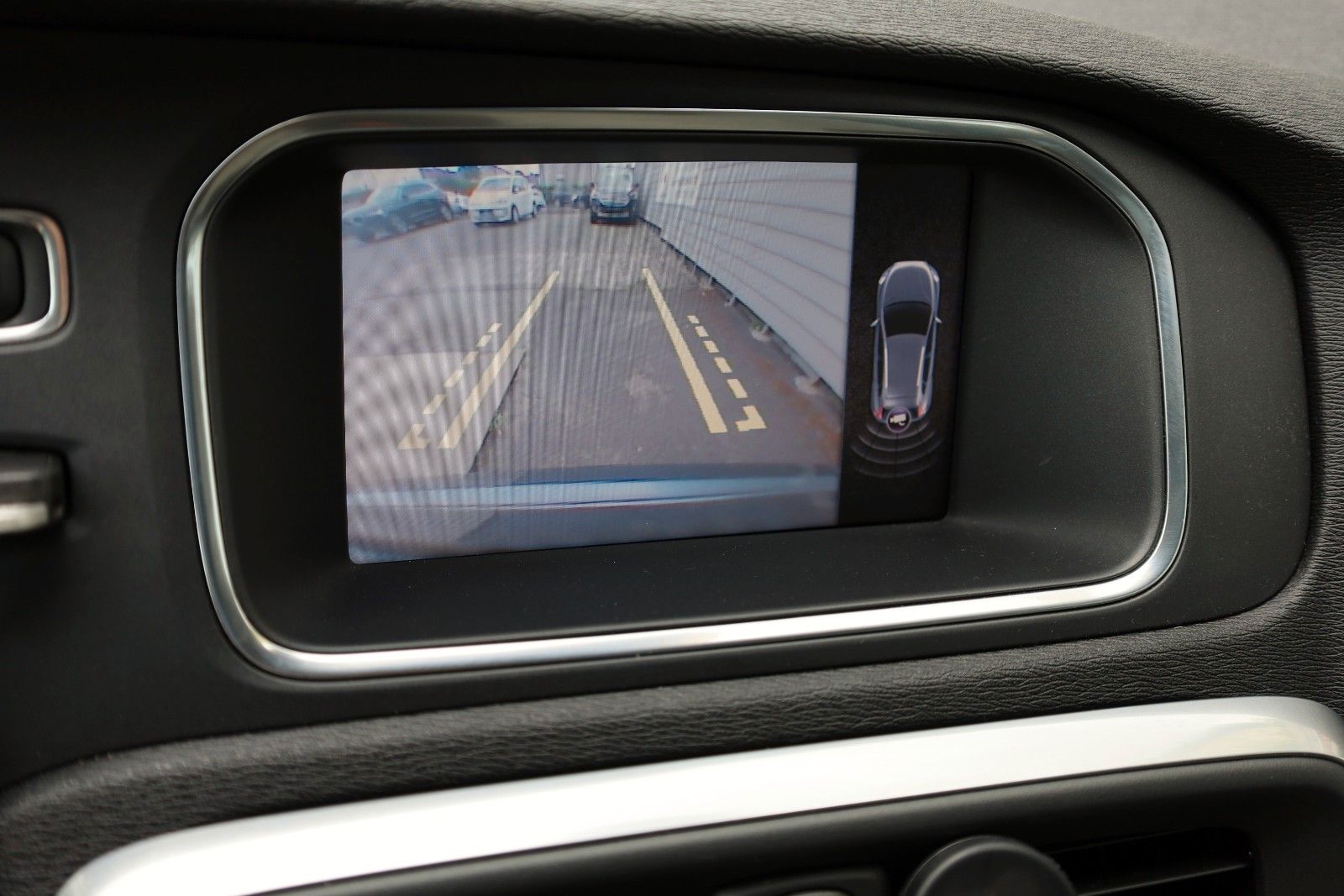 Fahrzeugabbildung Volvo V40 CrossCountry Kinetic AWD Navi,Panorama,Bliss