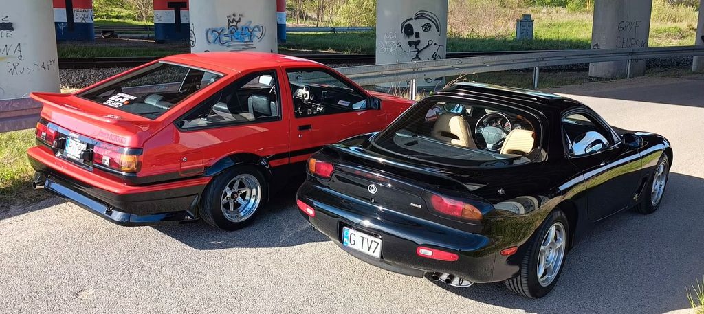 Mazda RX-7