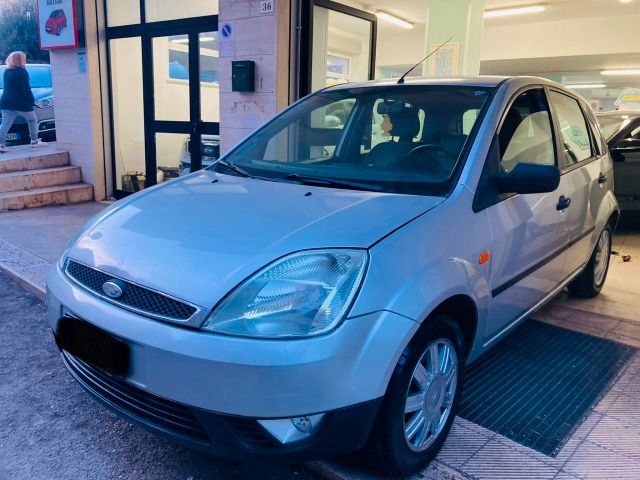 Ford Fiesta 1.4 TDCi - IDEALE X NEOPATENTATI - 2