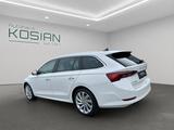 Skoda OCTAVIA COMBI STYLE 1.4 TSI iV DSG NAVI+ACC+ - Skoda Octavia Style mit Hybrid-Antrieb (Benzin/Elektro)