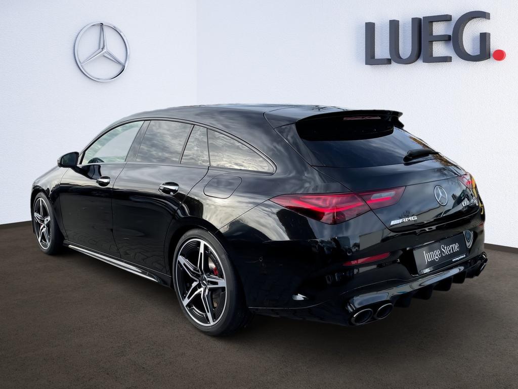 Mercedes-Benz CLA 45 AMG Shooting Brake