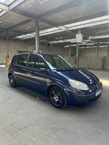 Renault Megane Scenic - Renault Megane mit Diesel-Antrieb: Kleinwagen