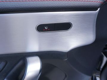 Mercedes CLA 200 - 10