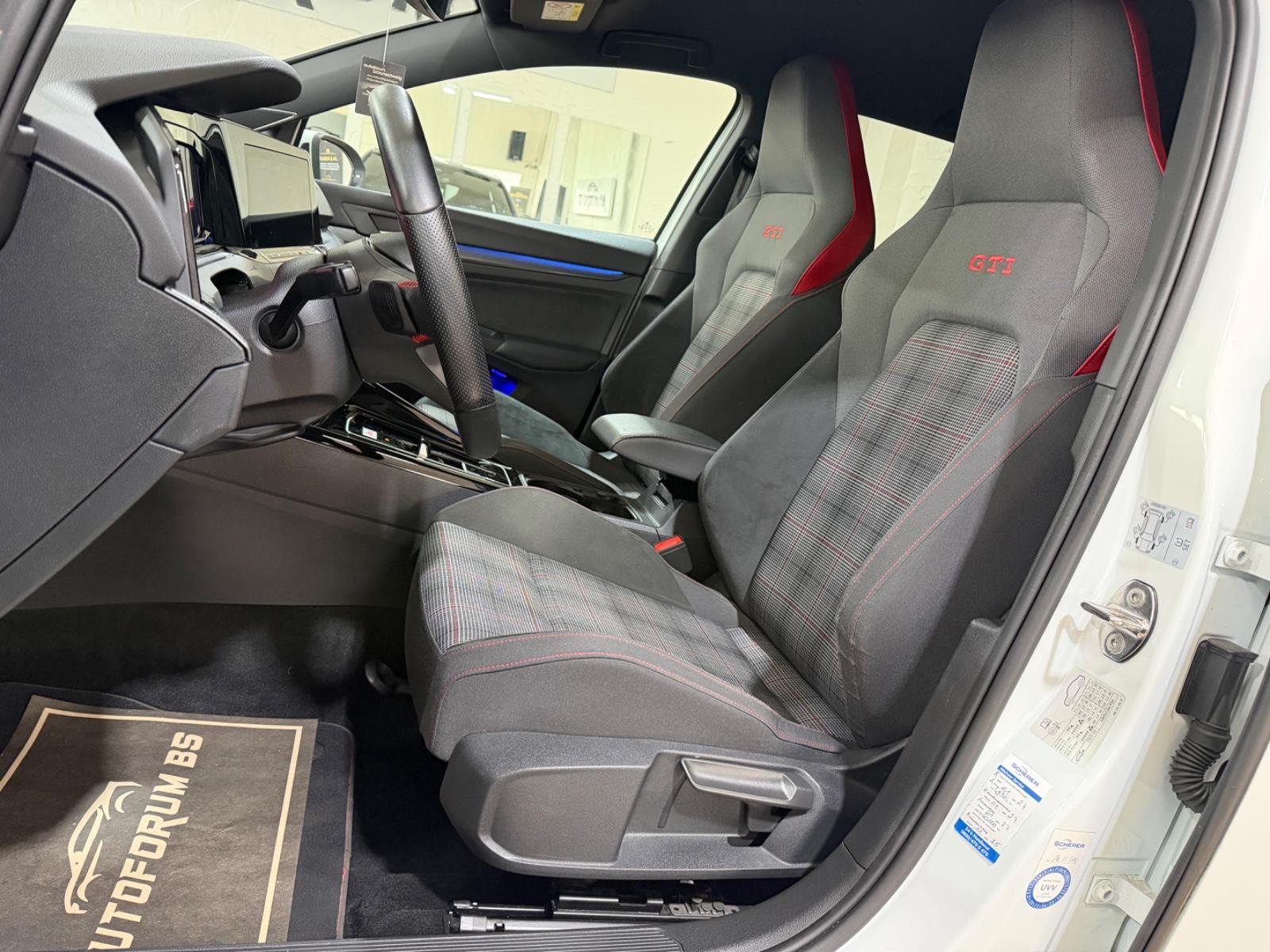 Volkswagen Golf VIII Lim. GTI 2.0TSI DSG/SOUND/CAM/ACC/19", миниатюра 13