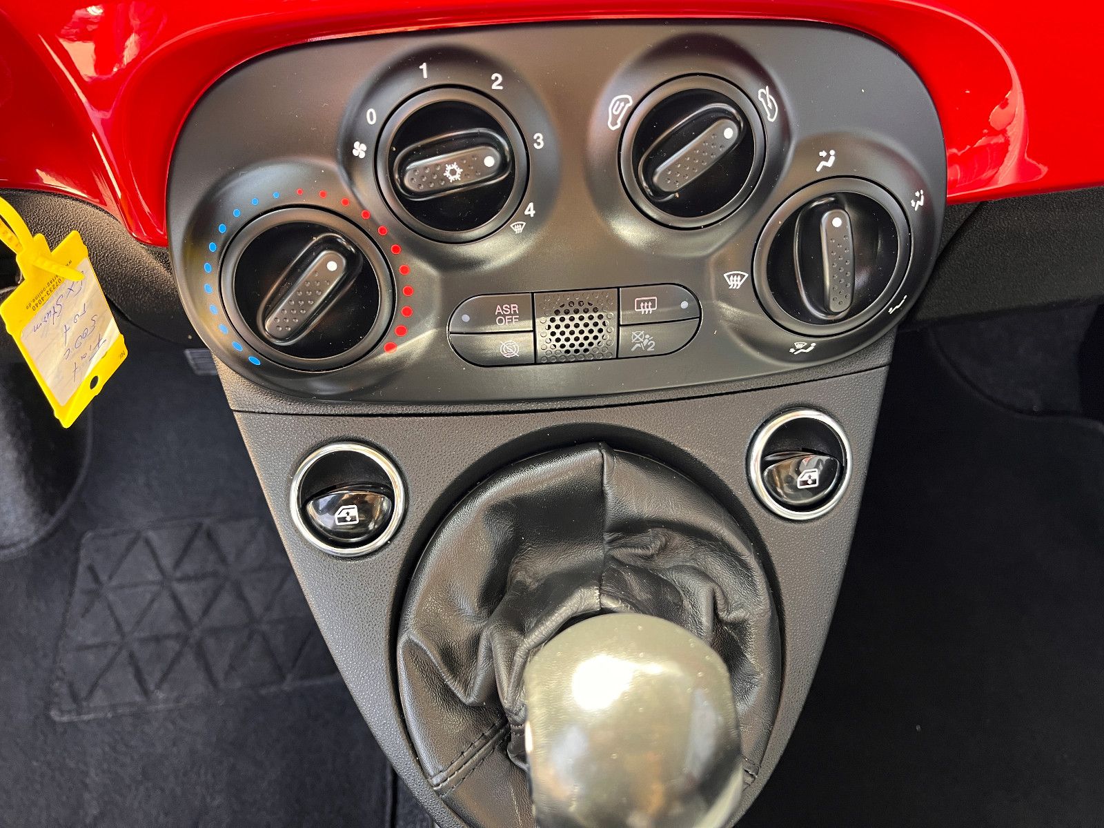 Fahrzeugabbildung Fiat 500C Cabrio  Lounge