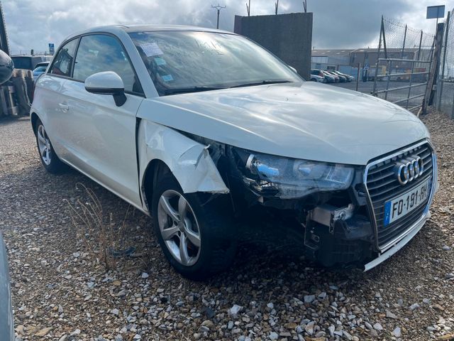 Audi A1 1.4 TFSi 122 Attraction / FD191