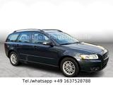 Volvo V50 1.6 D*TÜV & SERVICE NEU*LEDER* - Volvo V50 in Berlin