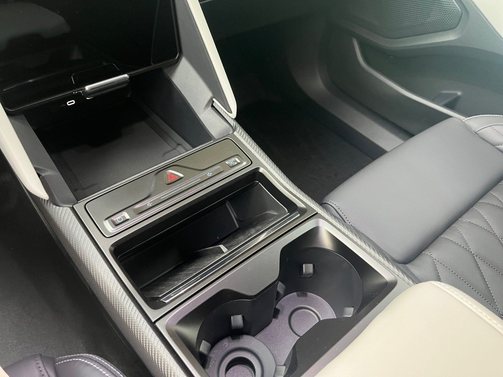 Ford Explorer - Bild 9