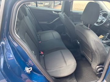 Ford Focus - 10
