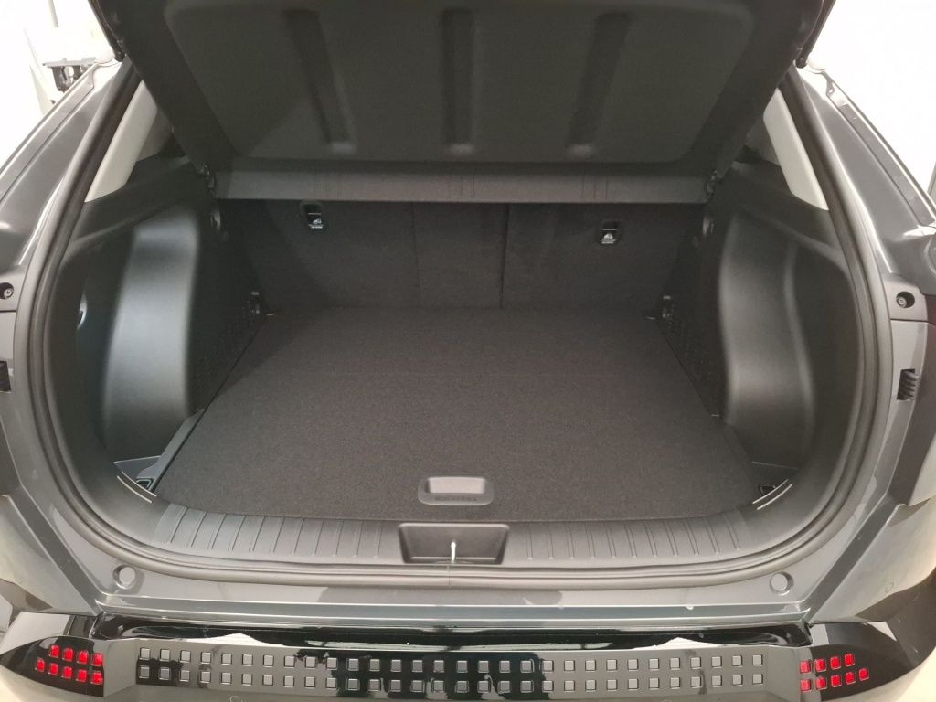 Fahrzeugabbildung Hyundai KONA EV 2WD 65kWh Trend 2xKlima ACC AUT Kam. PDC