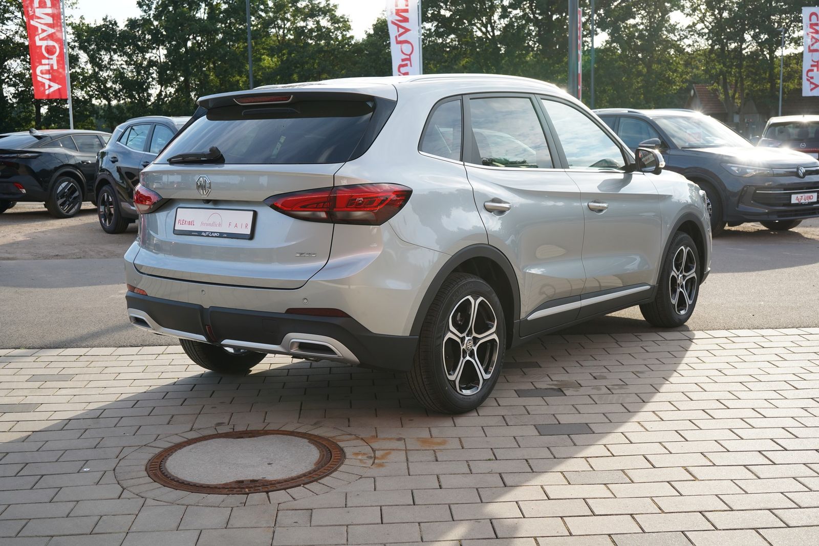 MG ZS