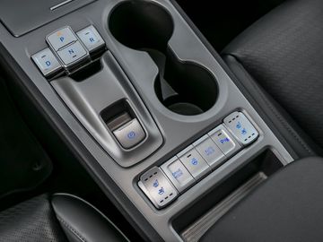 Hyundai Kona Premium Elektro 2WD Fahrassistenz-Paket