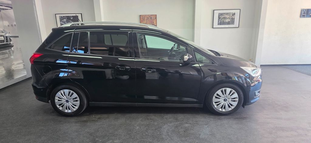 Image of Ford Grand C-Max