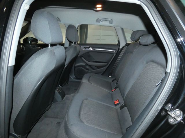 A3 SPORTBACK 30 TFSI XENON APPLE CARPLAY PDC SHZ