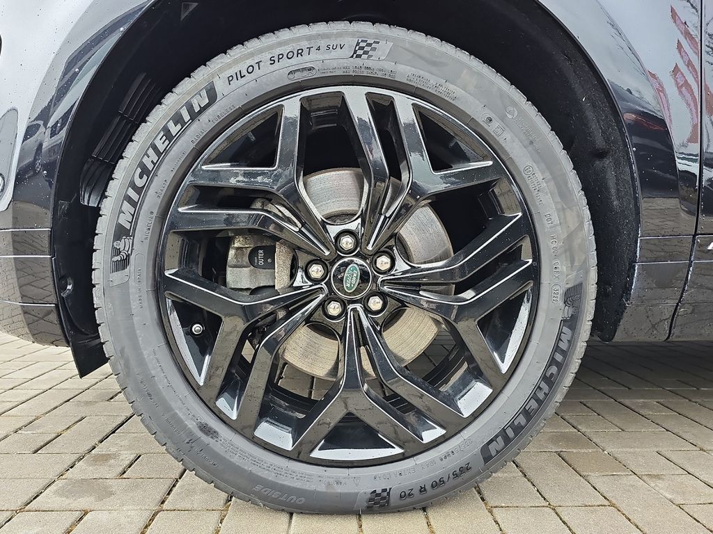 Land Rover Range Rover Evoque P300 R-Dynamic S
