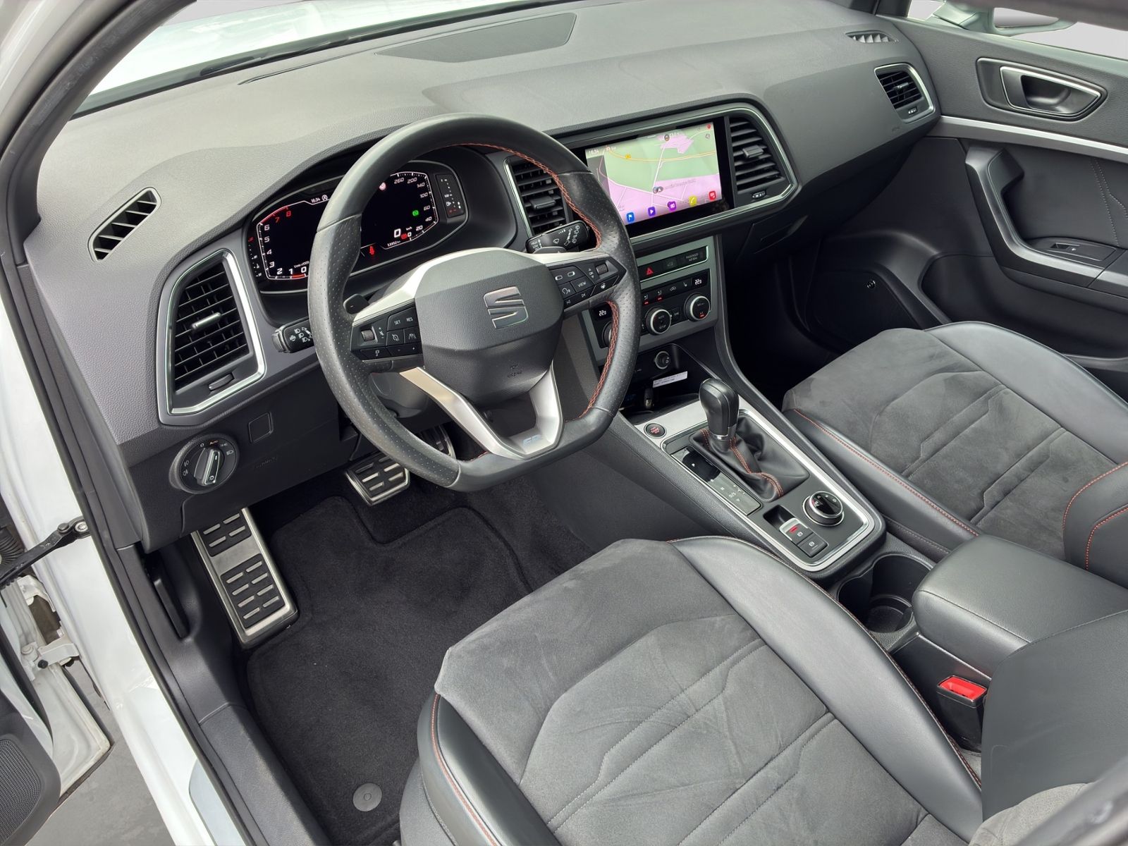 Ateca 1.5 TSI FR DSG *LED*NAVI*KAMERA*KEYLESS*