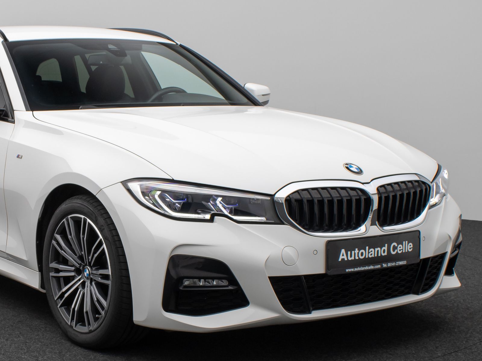 Fahrzeugabbildung BMW 330i xD M Sport Laser DAB Lenkrhzg Komfort Alarm
