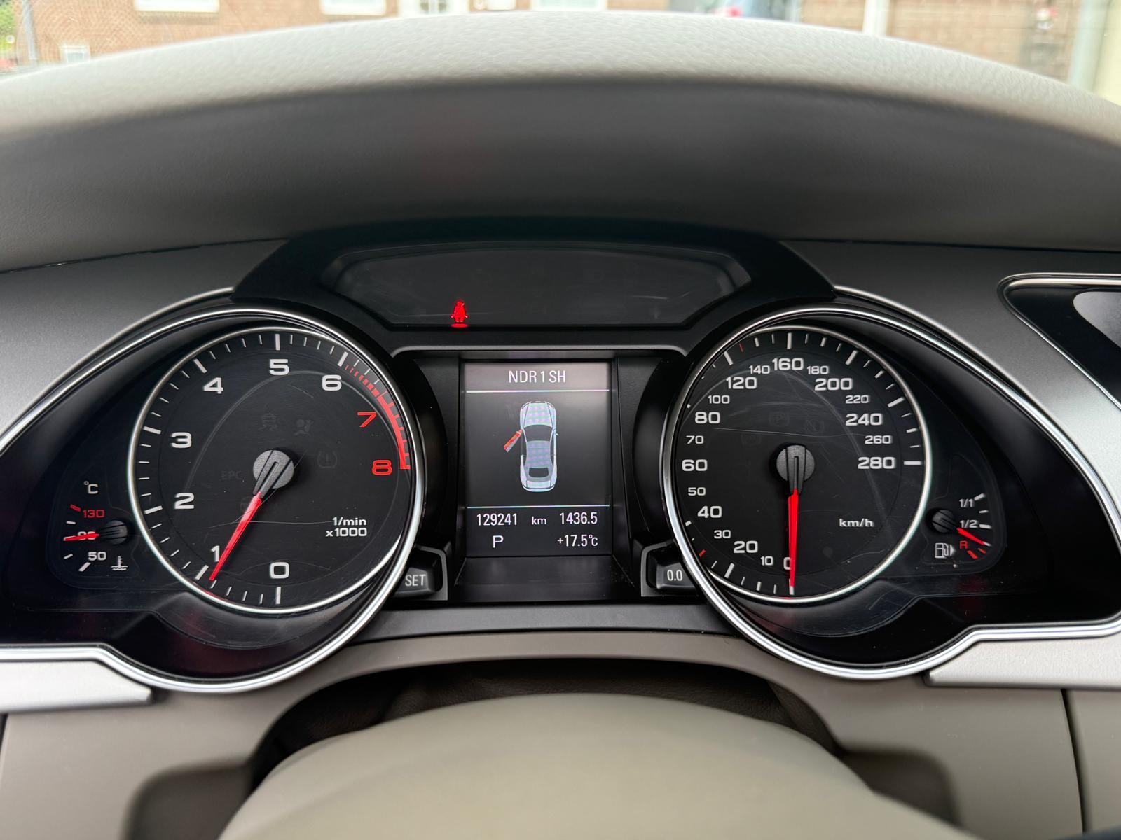 Audi A5 Cabriolet 2.0 S-LINE QUATTRO AHK PDC Airscarf