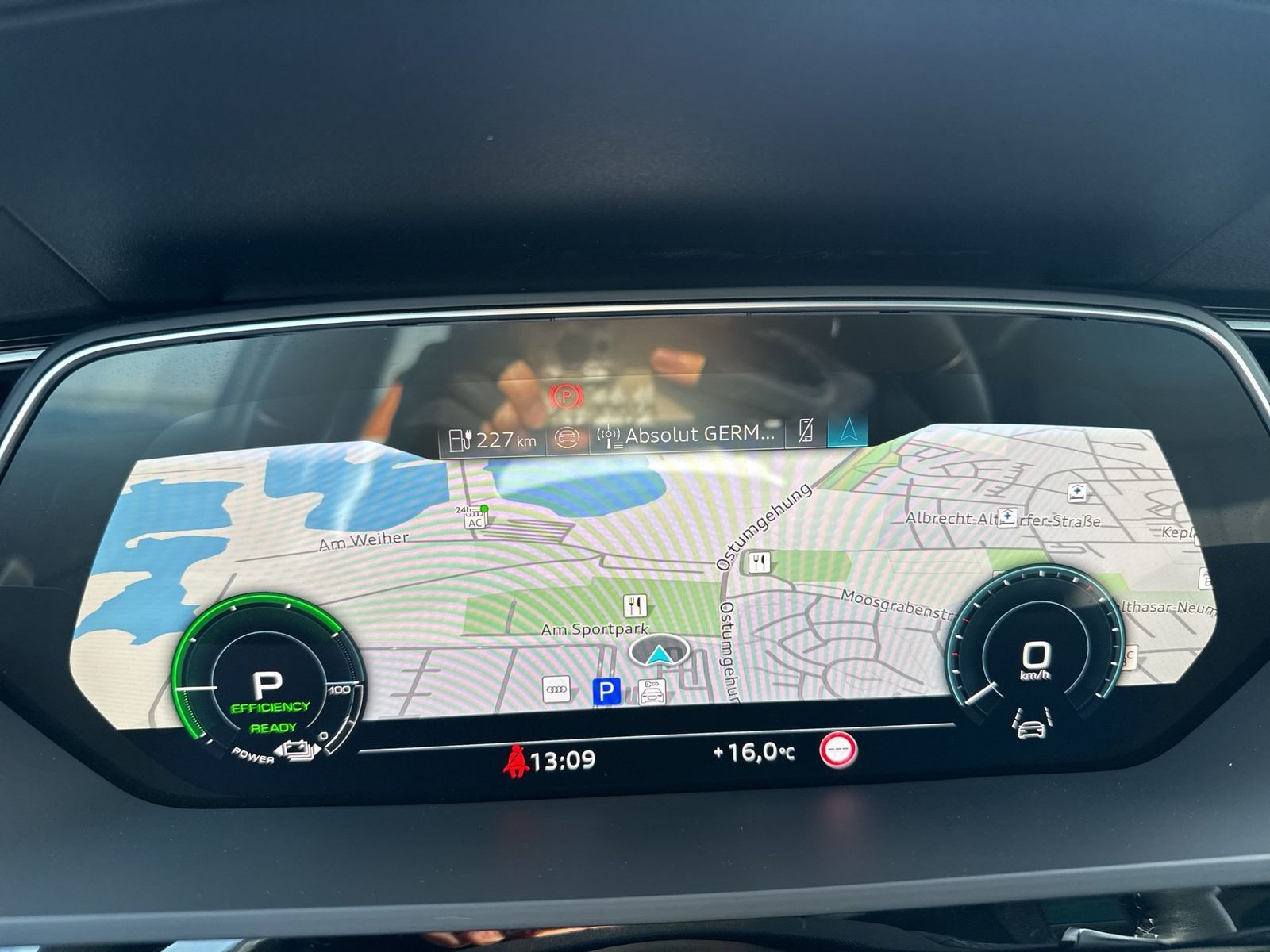 Audi Q8 e-tron - Bild 19