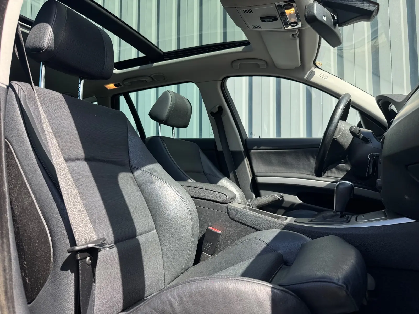 BMW 320 2006 — photo 14