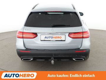 Mercedes E 200 - 5