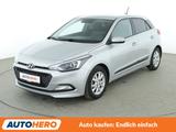 Hyundai i20 1.4 Comfort Aut.*NAVI*SPUR*CAM*PDC*SHZ*KLIMA - Hyundai i20 mit Benzin-Antrieb